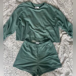 ARITZIA MATCHING SET